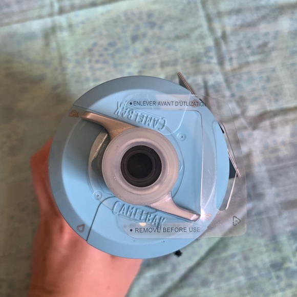 Camelbak Podium Chill 24 oz Bike Water Bottle - Stone Blue - NWT - Picture 3 of 8